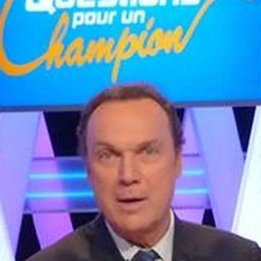 Portrait of Julien Lepers