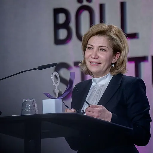 Portrait of Joumana Seif