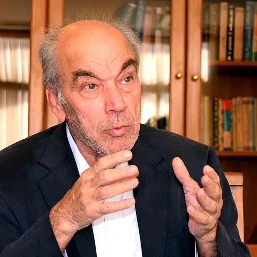 Portrait of Reza Davari Ardakani