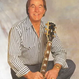 Portrait of Sydney Devine