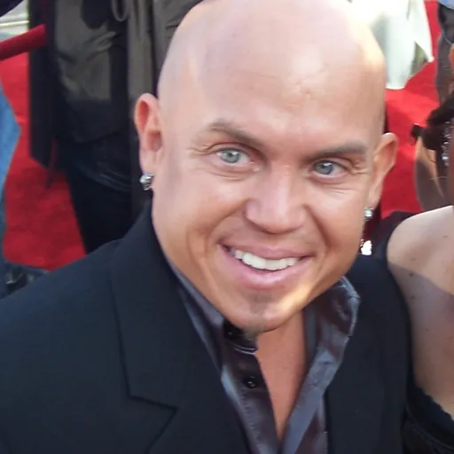 Portrait of Martin Klebba