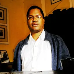 Portrait of Carlos Oriel Wynter Melo