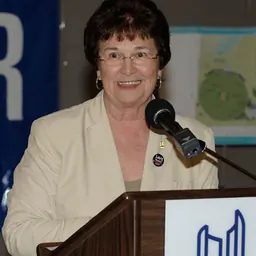Portrait of Suzan Hall