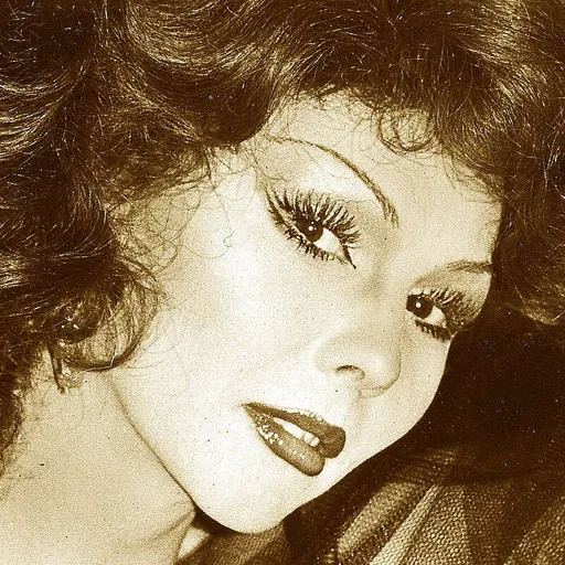 Portrait of Romy Haag