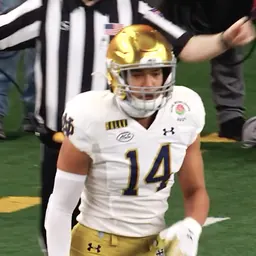 Portrait of Kyle Hamilton