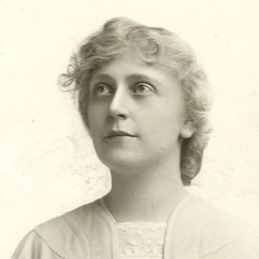 Portrait of Effie Shannon