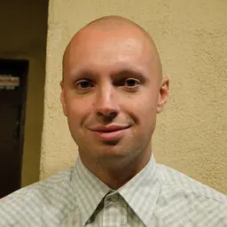 Portrait of Dan Hentschel