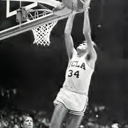 Portrait of Dave Meyers
