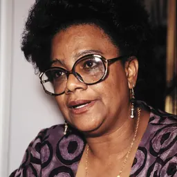 Portrait of Zakia Hamdani Meghji
