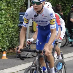 Portrait of Mauri Vansevenant