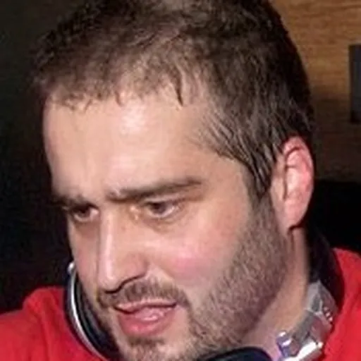 Portrait of Todd Edwards