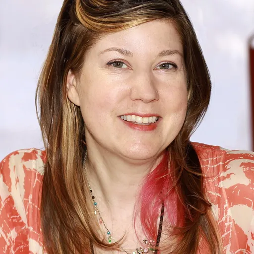 Portrait of Maureen Johnson