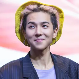 Portrait of Song Min-ho