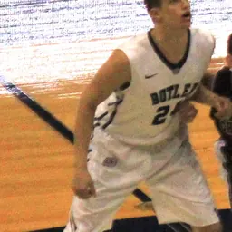 Portrait of Kellen Dunham