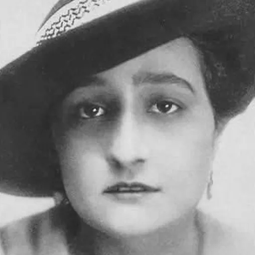 Portrait of Rosemary Theby