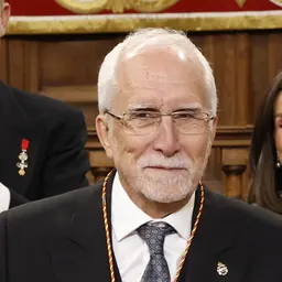 Portrait of Luis Mateo Díez