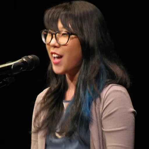 Portrait of Franny Choi