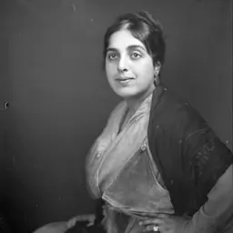 Portrait of Mina Arndt