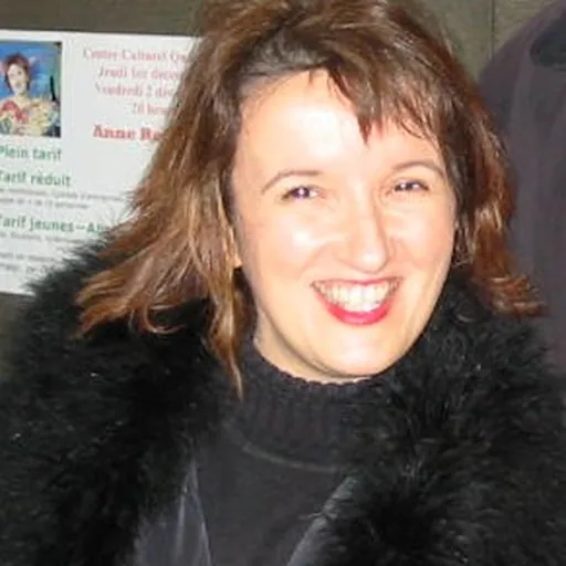 Portrait of Anne Roumanoff