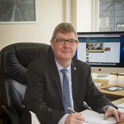 Portrait of David Cardwell