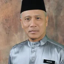 Portrait of Mohid Mohamed