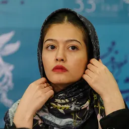 Portrait of Pardis Ahmadieh