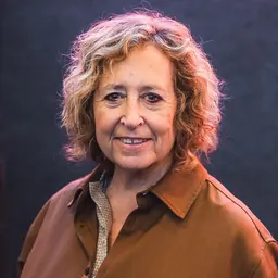 Portrait of Kim A. Snyder