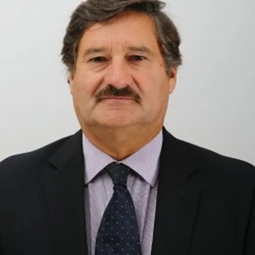 Portrait of Ramón Farías