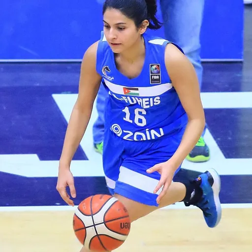 Portrait of Farah Nafi