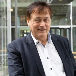 Portrait of Gerald Ullrich