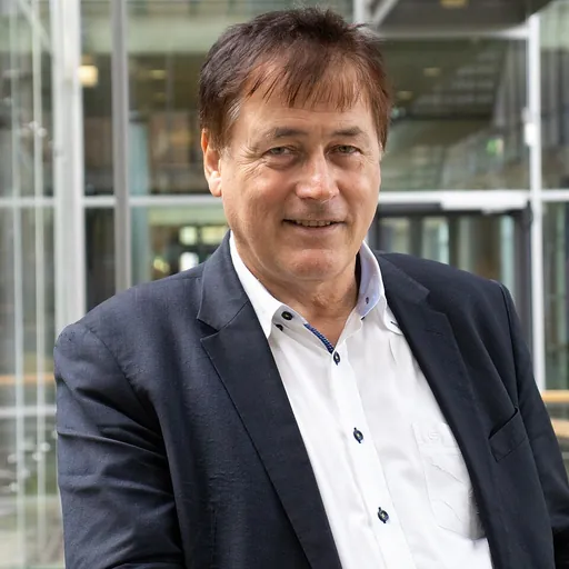 Portrait of Gerald Ullrich