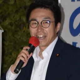 Portrait of Hajime Sono