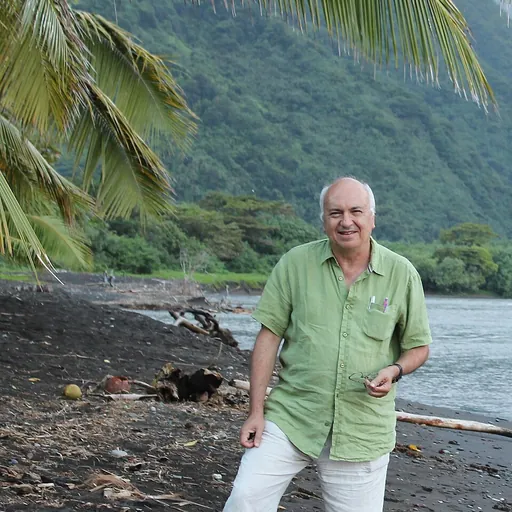 Portrait of David Haziot