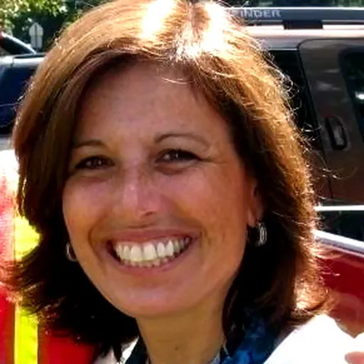Portrait of Gayle Slossberg
