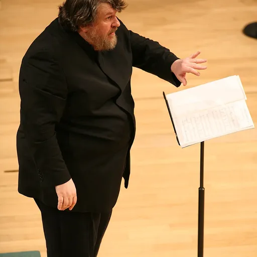 Portrait of Oliver Knussen