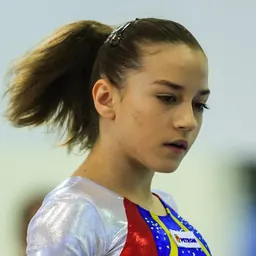 Portrait of Andreea Munteanu