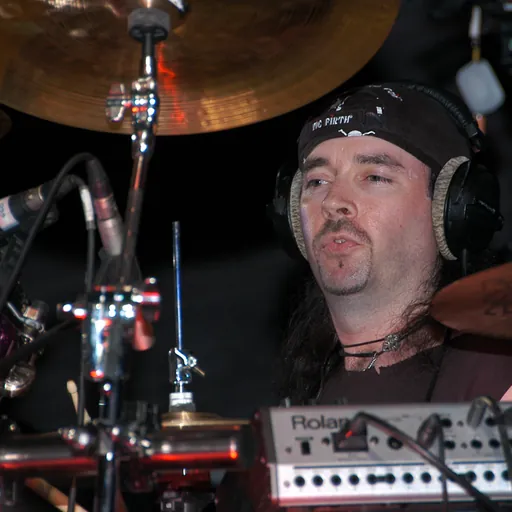 Portrait of Dave Mackintosh