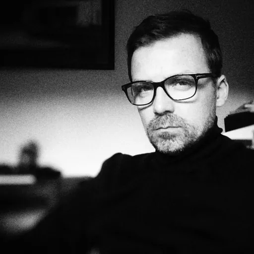 Portrait of Mark Gill