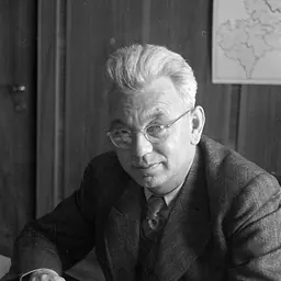 Portrait of Kurt Fischer