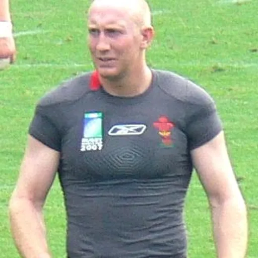 Portrait of Tom Shanklin
