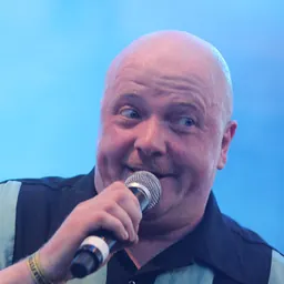 Portrait of Ronan Harris