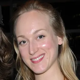 Portrait of Hannah Cheesman