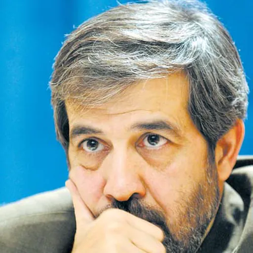 Portrait of Hamid-Reza Assefi