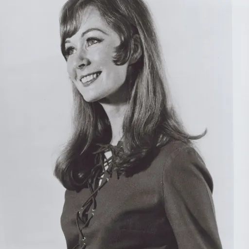 Portrait of Bernadette Ní Ghallchóir