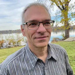 Portrait of Michael Travisano