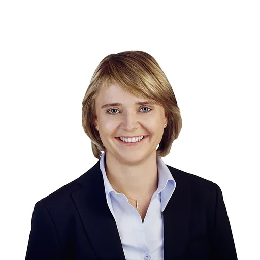 Portrait of Annette Widmann-Mauz