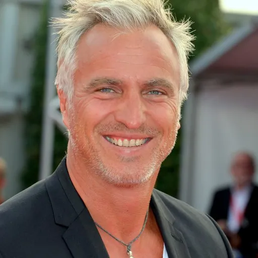 Portrait of David Ginola