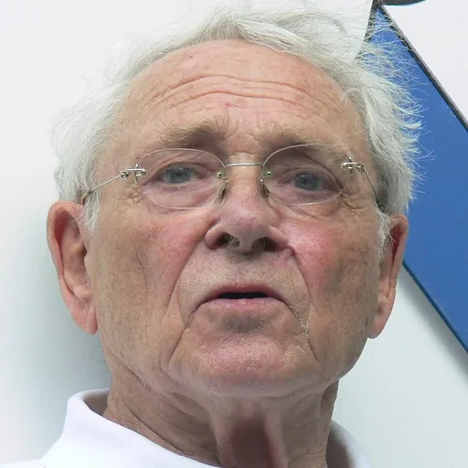 Portrait of Jacques Réda