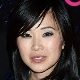 Portrait of Linh Dan Pham