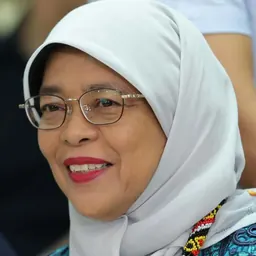 Portrait of Halimah Yacob